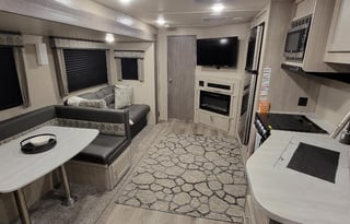 Spectacular and Super Comfortable Travel Trailer