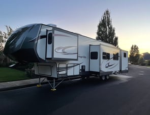 Forest River RV Wildwood Heritage Glen 356QB