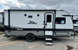NoMi the camper, a 2024 Jayco jay flight!
