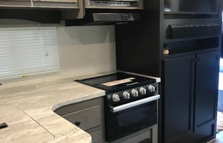 2022 Starcraft Super Lite 241BH