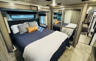 Hannah's Montana - 2021 Keystone RV Montana 3761FL