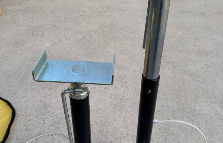 Slideout jack stands - Provided