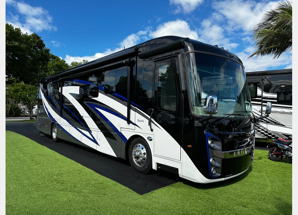 Class A Motor Home rentals in Fort Myers