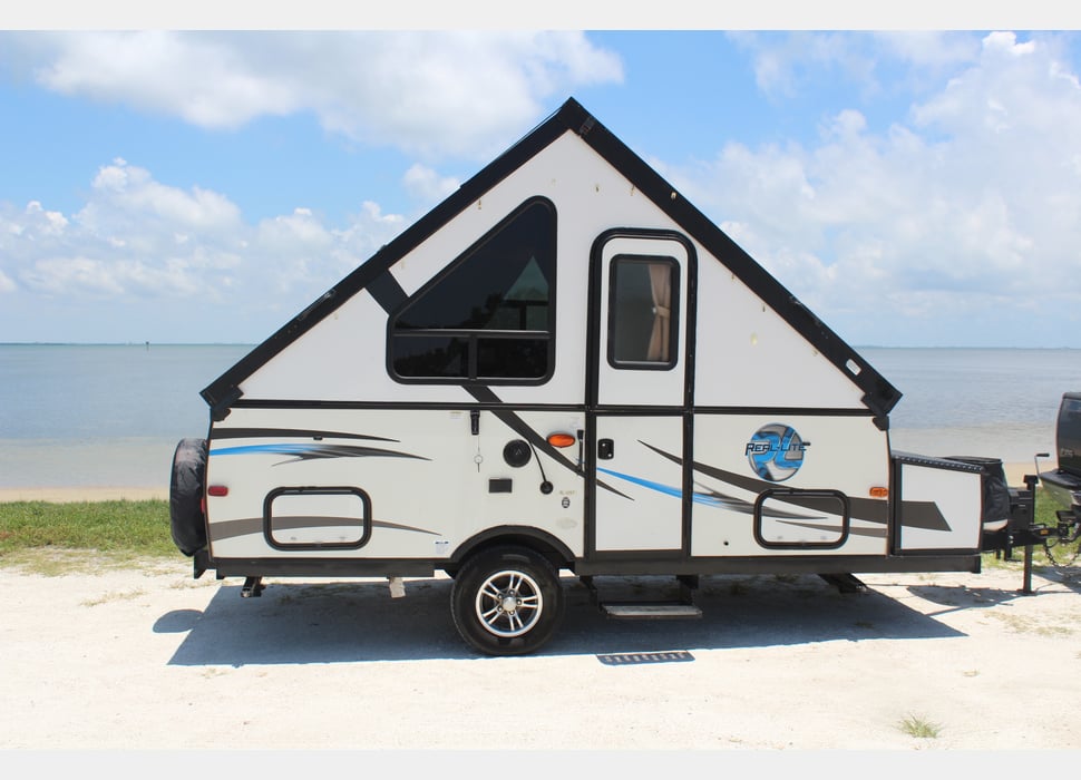 Pop-up Camper rentals in Parrish