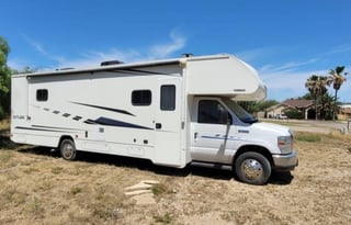 "Y'all-A-Bago" Winnebago Outlook 31N