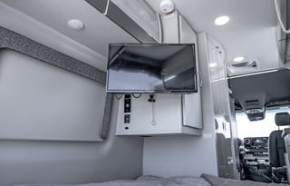 Big Camp Condo on Wheels! 2023 Thor Tranquility
