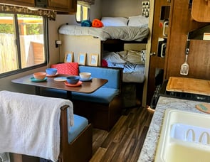 Keystone RV Hideout 212LHS