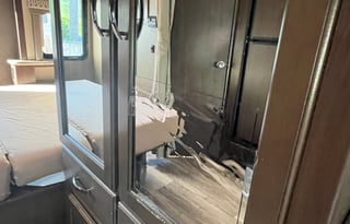 "Tiny" 2019 Thor Motor Coach Freedom Traveler 24HE