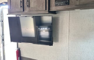 Friendly family toy hauler