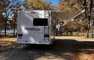 2020 Thor Motor Coach Axis 24.1