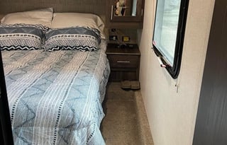 Sam & JP’s Kid approved camper rental !