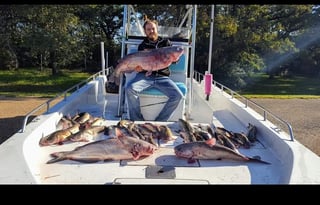 FISH & FIN RV - NEXT TO LAKE SOMERVILLE, BIRCH CRK