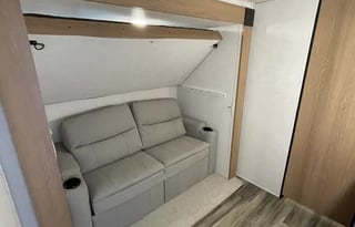 Perfect 5th Wheel with two bedrooms