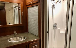 2014 Winnebago Forza 38R