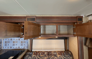 Ultimate home on wheels!-2013 Jayco Greyhawk 29KS