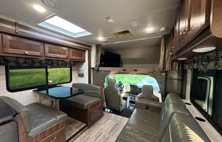2018 Forest River RV Sunseeker LE 3250DSLE Ford