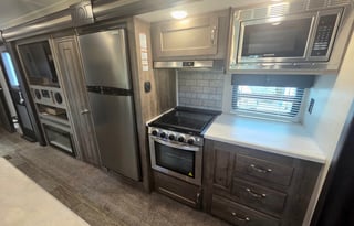 2020 Palomino Puma 29RKIS