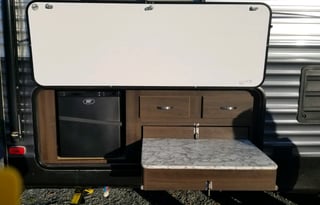 Glamper Camper Trailer