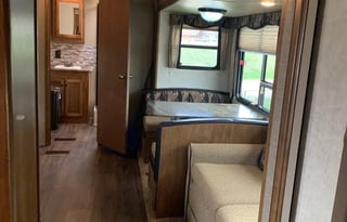 "Jackson" 2013 Keystone Sprinter BHSD1518