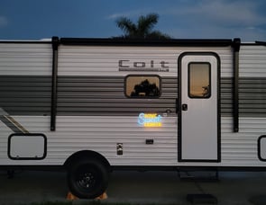 Open Range RV Colt 17DBS