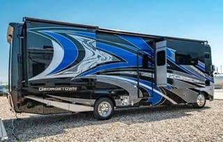 T2022 CONVENIENT & EASY TO DRIVE RV!!! GEORGE TOWN