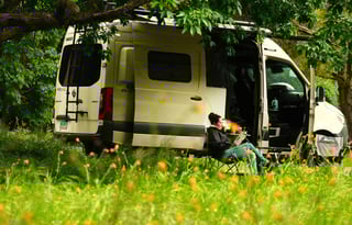 24 WINNEBAGO REVEL SUMMIT FREE P/U+STARLINK+MILES