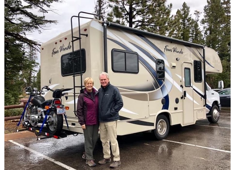 Class C Motor Home rentals in Kennewick