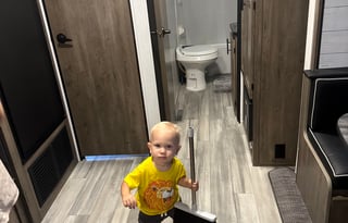 2023 33ft Travel Trailer. We deliver and set up