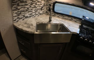 2021 Dutchmen RV Coleman Lantern Series 285BHWE