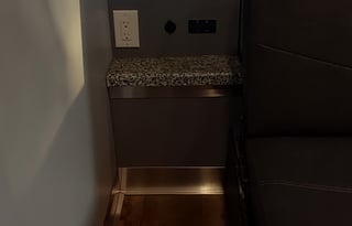 Spacious camper with the amenities of home