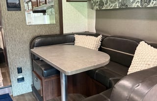 Freedom Forester Class C Motorhome
