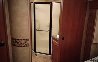 2010 Heartland Bighorn 3670RL