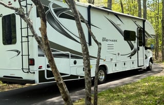 Stress free Luxury Camping/Fully Stocked