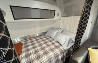 Twyla the Twinky - 2021 Airstream Caravel 22FB