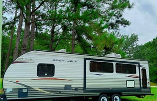 Great Family Getaway w/ Slide-Out.