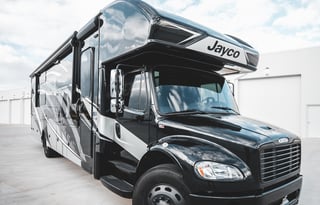 2022 Jayco Seneca 37L
