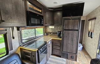 2018 Eclipse Iconic Wide Lite 2816SWG