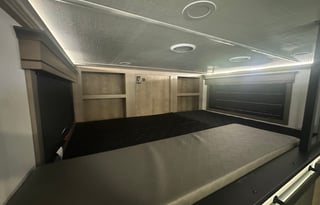 2025 Keystone RV Montana 3915TB