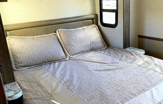 Very Low Mileage 2020 Jayco Alante 26X