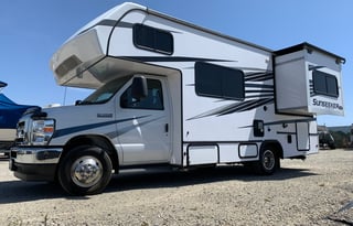 24ft Adventure-Ready RV | Fully Stocked | Sleeps 6
