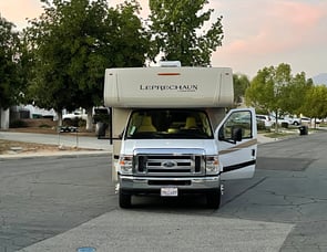 Coachmen RV Leprechaun 270QB Ford 350