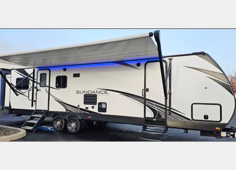 Travel Trailer rentals in Coburg