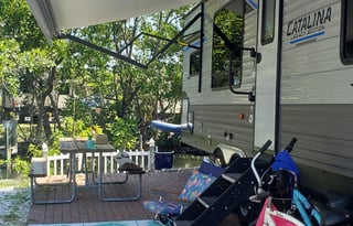 2022 Coachmen Legacy Edition 37 ft 303RKDS