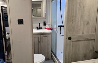 2023 Keystone Avalanche 378 BH