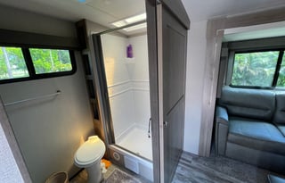 2022 Grand Design Imagine 2600RB