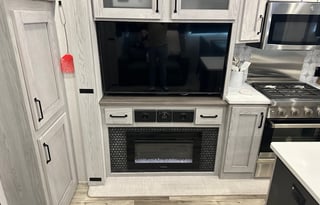 Montana High Country:  Luxury  2 Private bedrooms!