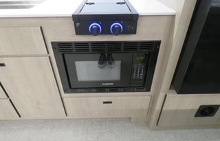 2025 Grand Design Lineage 25FW