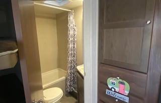 2017 Dutchmen RV Coleman Lantern Series 285 BH