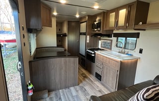 Harrison - Fully Stocked, Sleeps 8, Delivery Avail