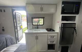 Glacier RV Rental LLC